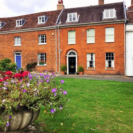 Bury St. Edmunds St Mary'S Bed & Breakfast מראה חיצוני תמונה